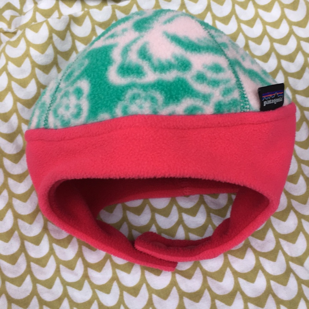 Patagonia baby hat